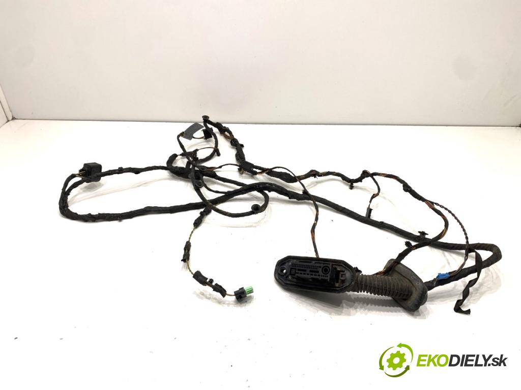 BMW F10 sedan 2010 135 kW 520 d 1995 Káblovačka Dvere predný pravy 9240882