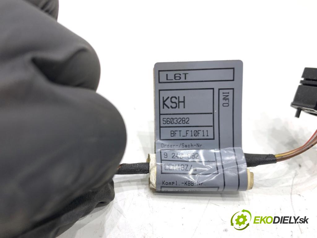 BMW F10 sedan 2010 135 kW 520 d 1995 Káblovačka Dvere predný pravy 9240882