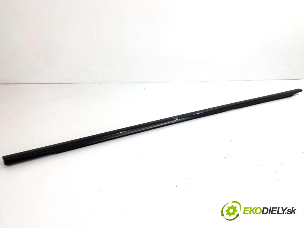 BMW F10 sedan 2010 135 kW 520 d 1995 lišta Sbírání: zadní část pravý 