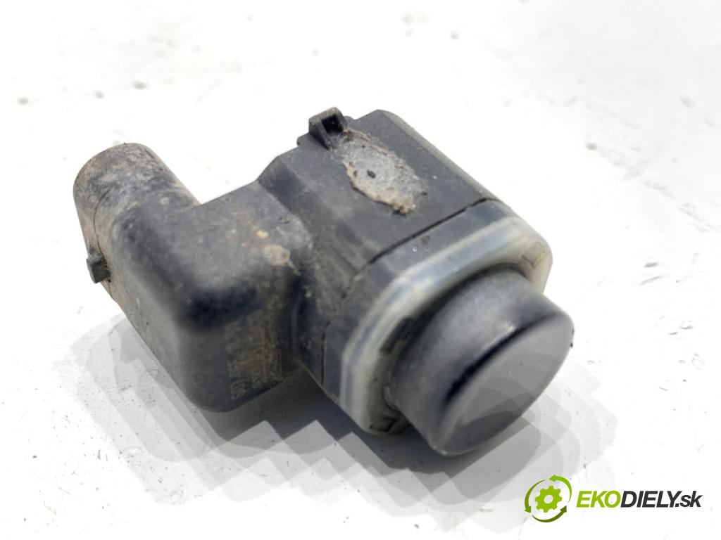 BMW F10 sedan 2010 135 kW 520 d 1995 Snímač PDC 9173106