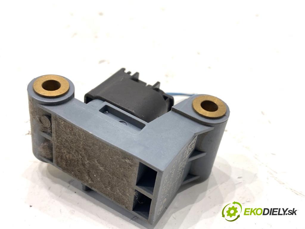 BMW F10 sedan 2010 135 kW 520 d 1995 snímač nárazu 9159314 (Snímač nárazu)