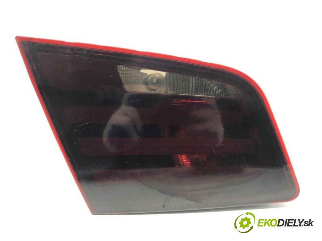 BMW F10 sedan 2010 135 kW 520 d 1995 Svetlo zad ľavá strana vnútorná 7203225 (Kľučka dverí ostatné)