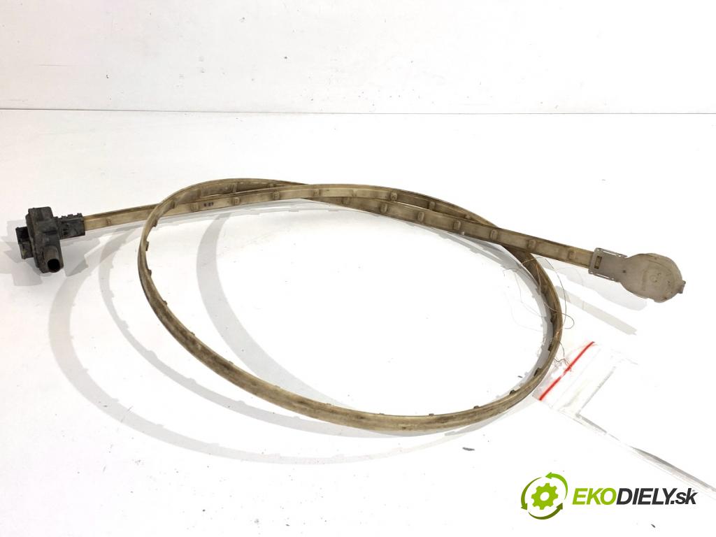 BMW F10 sedan 2010 135 kW 520 d 1995 snímač OCHRANA Chodci 9241787