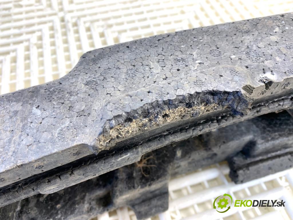 BMW F10 sedan 2010 135 kW 520 d 1995 ABSORBER nárazníka přední část 72000707