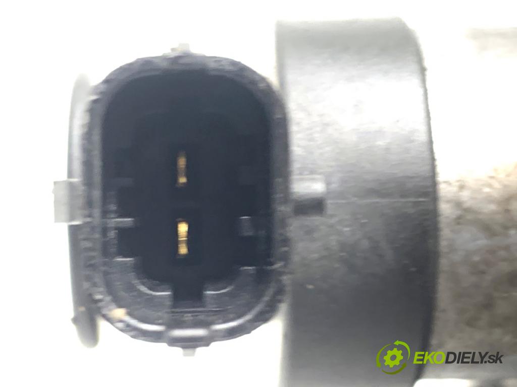 PEUGEOT 308 SW II Kombi 2014 88 kW 1.6 BlueHDi 120 1560 Pumpa vstrekovacia 0445010739 (Vstrekovacie čerpadlo)