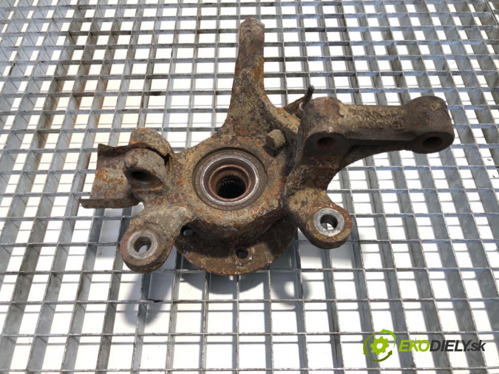 MERCEDES-BENZ W638 Autobus 1999 60 kW 108 CDI 2.2 (638.194) 2148 náboj ľavy predný