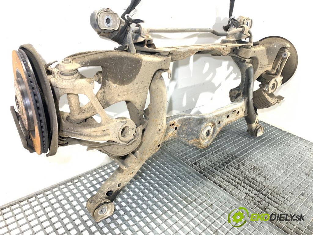 AUDI A6 C7 Kombi 2016 200 kW 3.0 TDI quattro 2967 Výstuha zad