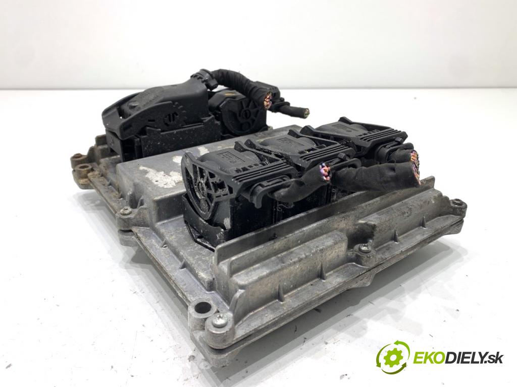 AUDI A6 C7 Kombi 2016 200 kW 3.0 TDI quattro 2967 riadiaca jednotka Motor 4G2907401B (Riadiaca jednotka)