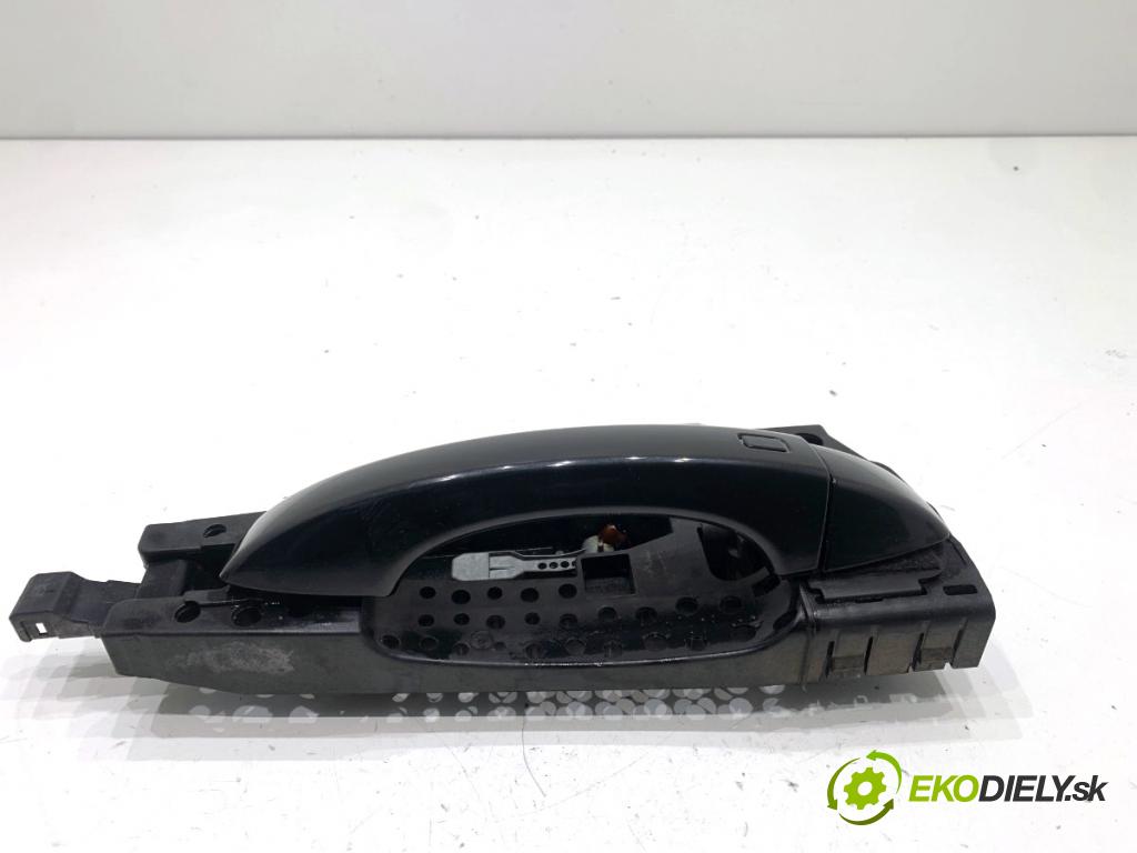 AUDI A6 C7 Kombi 2016 200 kW 3.0 TDI quattro 2967 Kľučka vonkajšia pravy predný 4H0837686