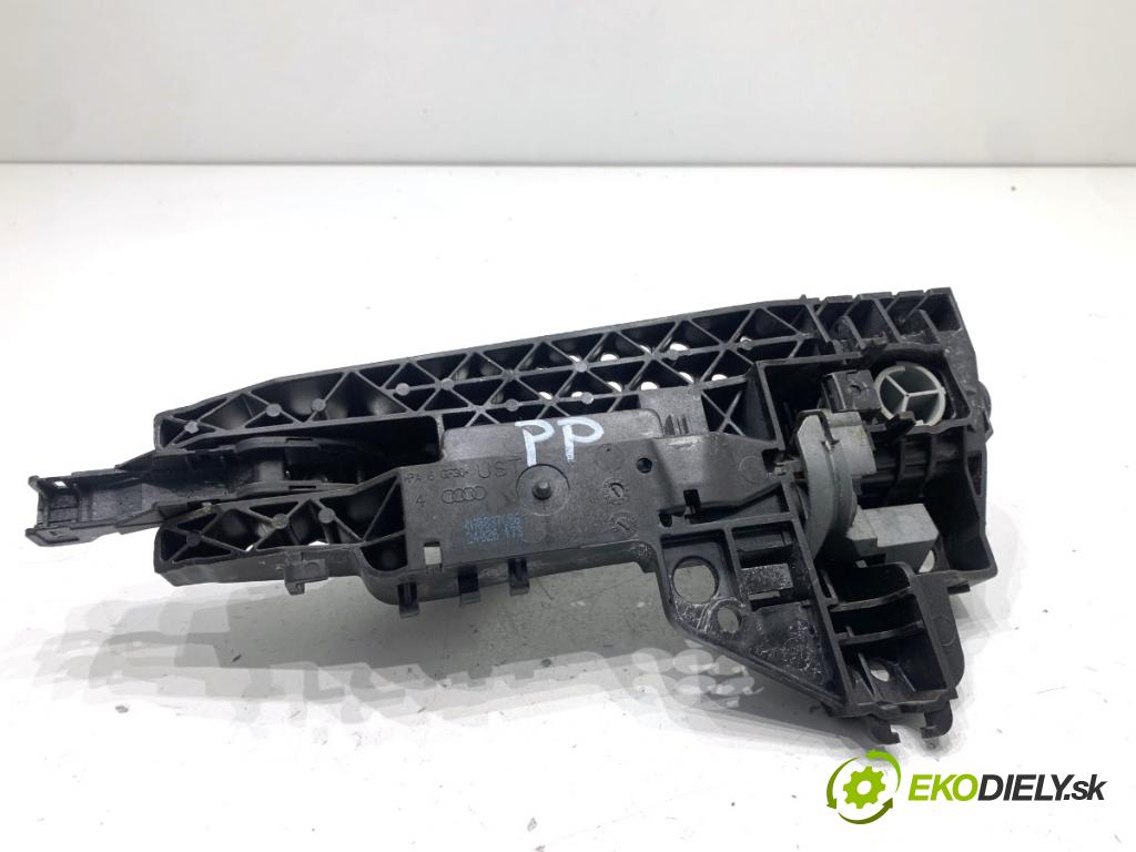 AUDI A6 C7 Kombi 2016 200 kW 3.0 TDI quattro 2967 Kľučka vonkajšia pravy predný 4H0837686