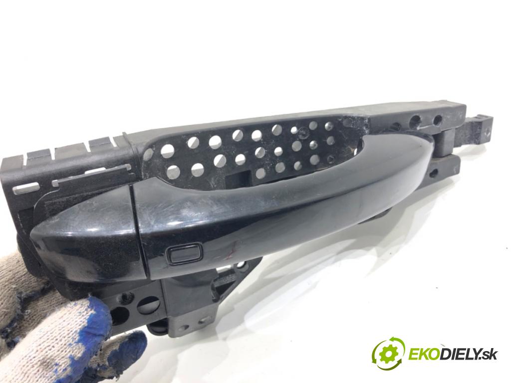 AUDI A6 C7 Kombi 2016 200 kW 3.0 TDI quattro 2967 klika vnejší pravý zadní část 4H0837886