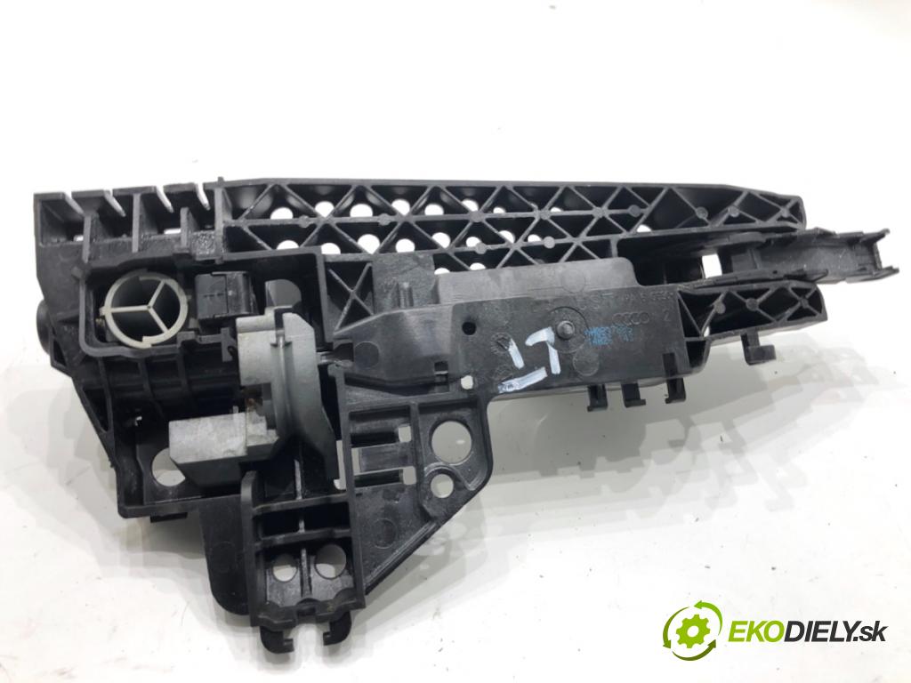 AUDI A6 C7 Kombi 2016 200 kW 3.0 TDI quattro 2967 Kľučka vonkajšia ľavy zad 4H0837885