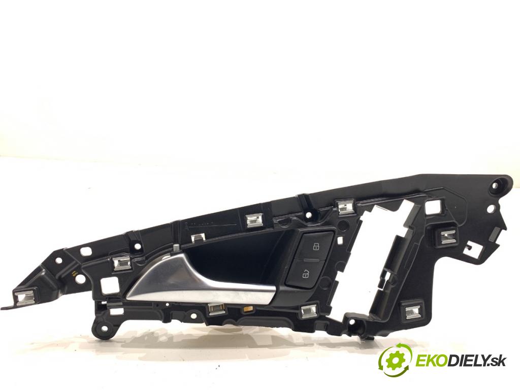 AUDI A6 C7 Kombi 2016 200 kW 3.0 TDI quattro 2967 Kľučka vnútorná ľavy predný 4G0837019A