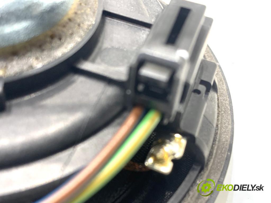 AUDI A6 C7 Kombi 2016 200 kW 3.0 TDI quattro 2967 reproduktory 4G0035416 4G2035415