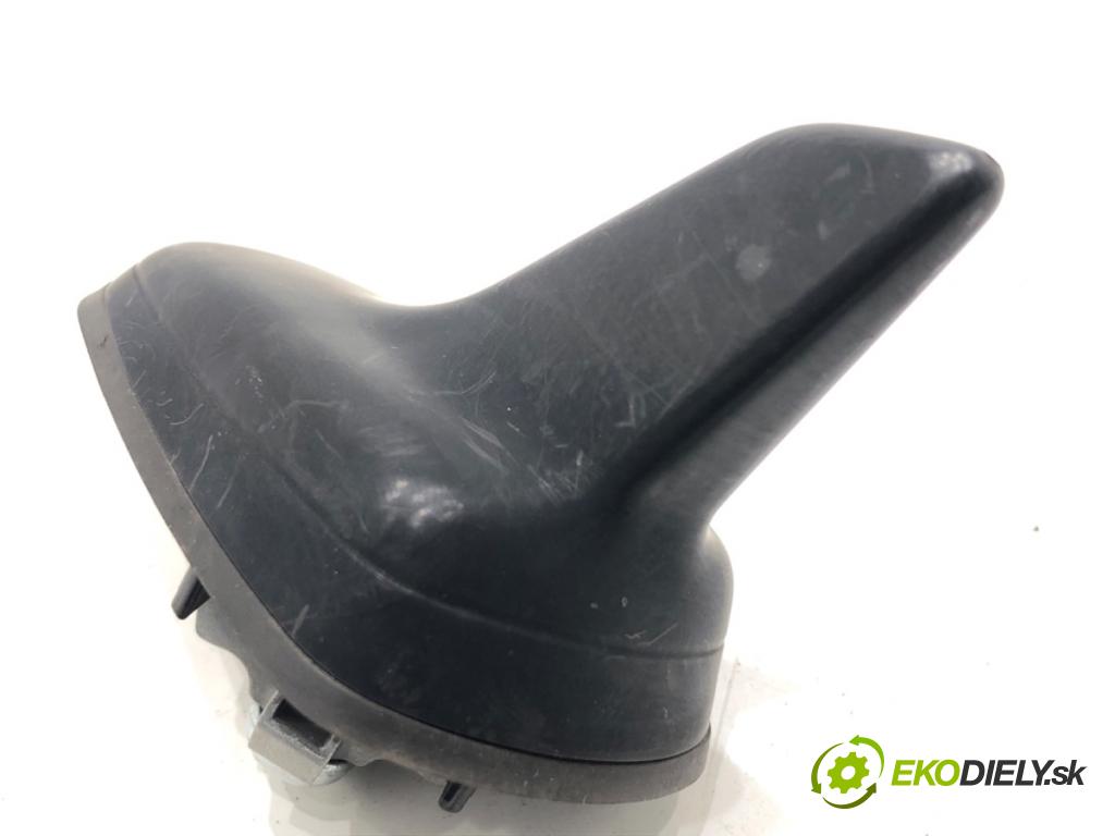 AUDI A6 C7 Kombi 2016 200 kW 3.0 TDI quattro 2967 ANTENA 4G0035503M