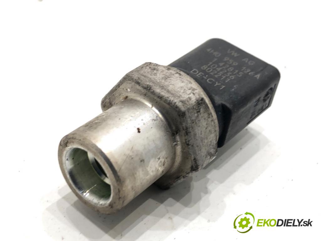 AUDI A6 C7 Kombi 2016 200 kW 3.0 TDI quattro 2967 snímač klimatizace 4H0959126A (Snímač klimatizace)