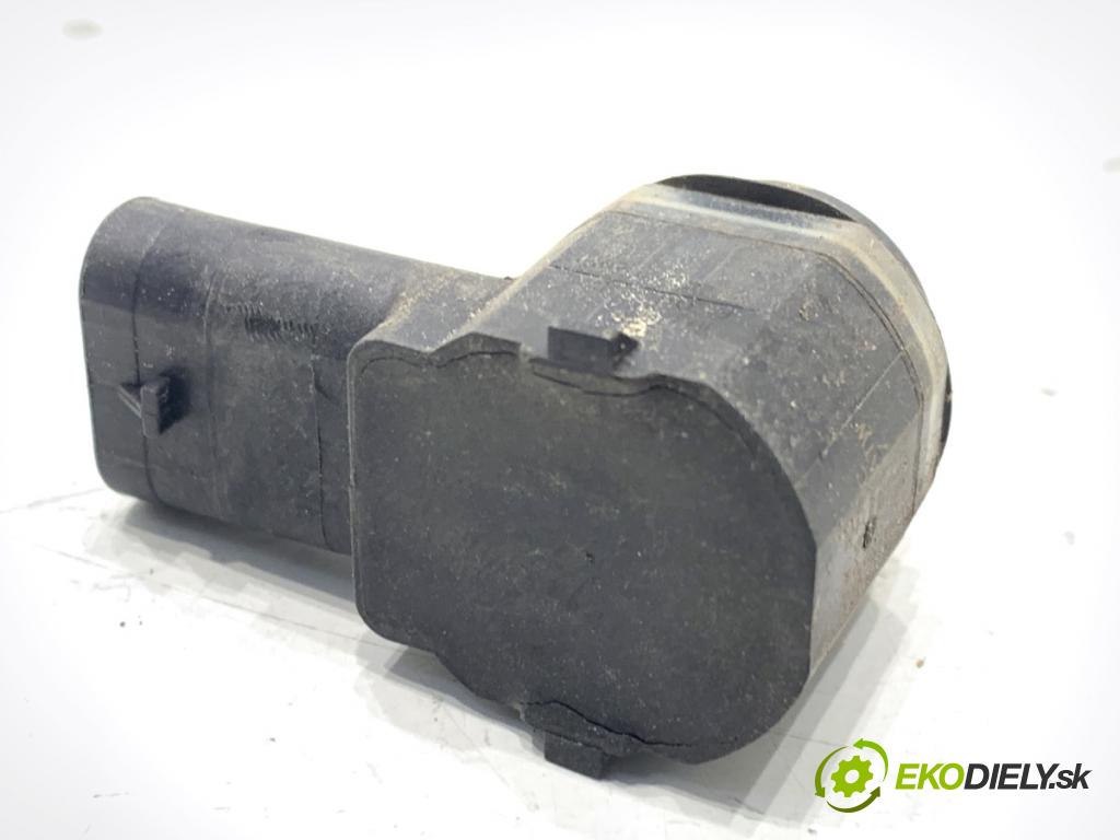 AUDI A6 C7 Kombi 2016 200 kW 3.0 TDI quattro 2967 Snímač PDC 1S0919275C