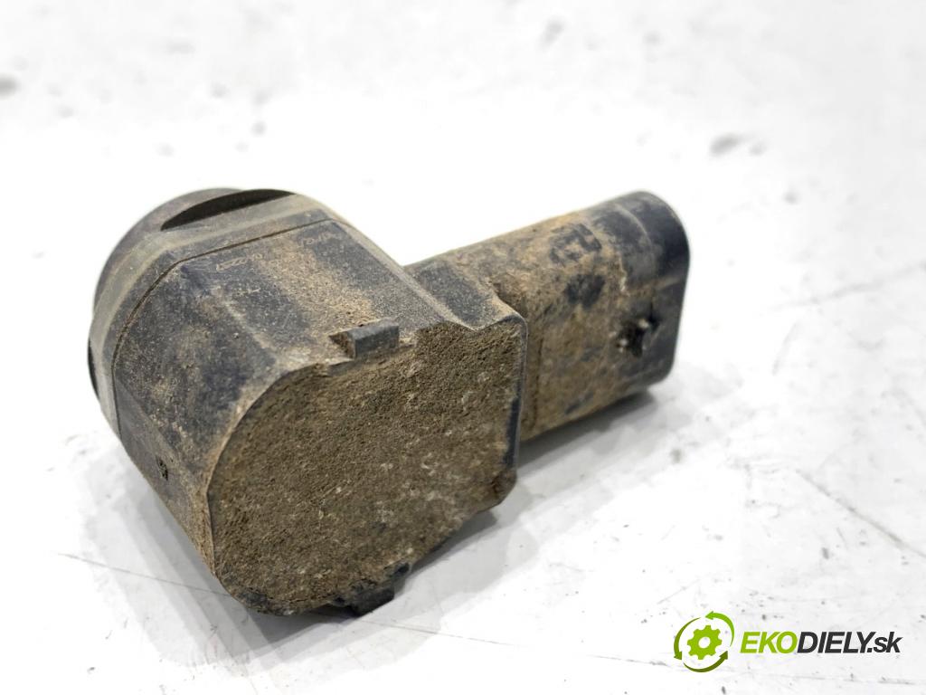 AUDI A6 C7 Kombi 2016 200 kW 3.0 TDI quattro 2967 Snímač PDC 1S0919275C