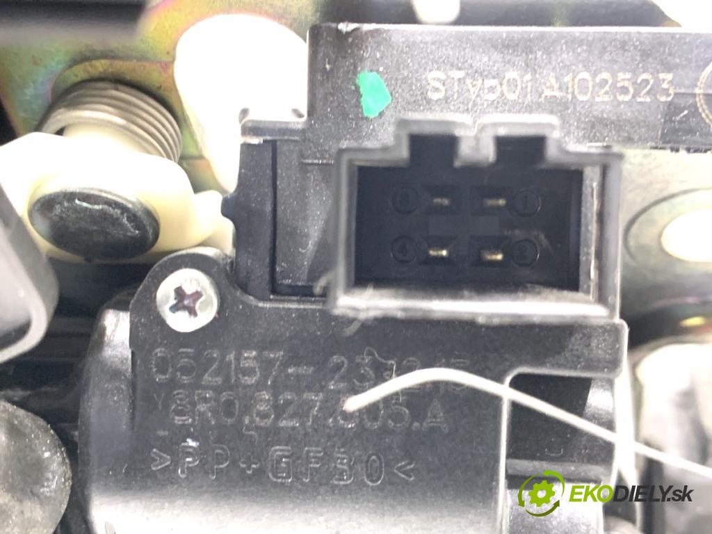 AUDI A6 C7 Kombi 2016 200 kW 3.0 TDI quattro 2967 zámok dveří zadní část 8R0827505A