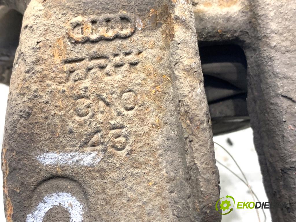 AUDI A6 C7 Kombi 2016 200 kW 3.0 TDI quattro 2967 brzdič třmen pravý zadní část