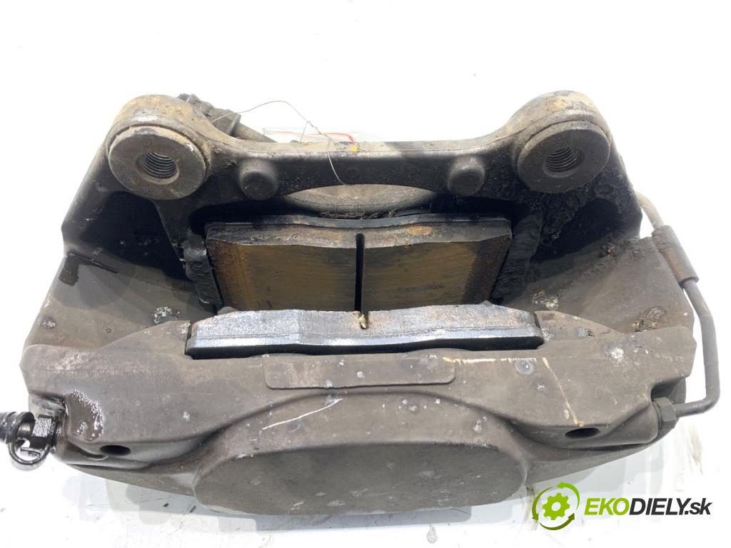 AUDI A6 C7 Kombi 2016 200 kW 3.0 TDI quattro 2967 Brzdič strmeň pravy predný