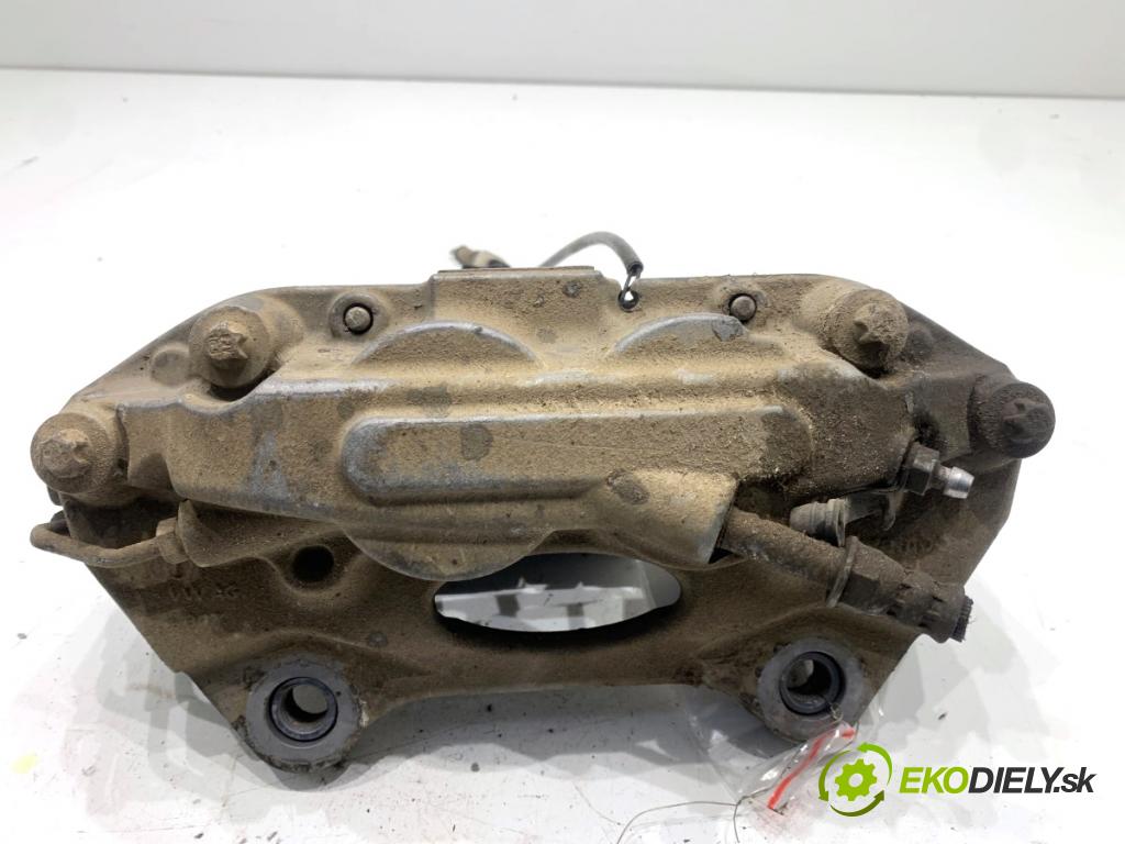 AUDI A6 C7 Kombi 2016 200 kW 3.0 TDI quattro 2967 Brzdič strmeň ľavy predný