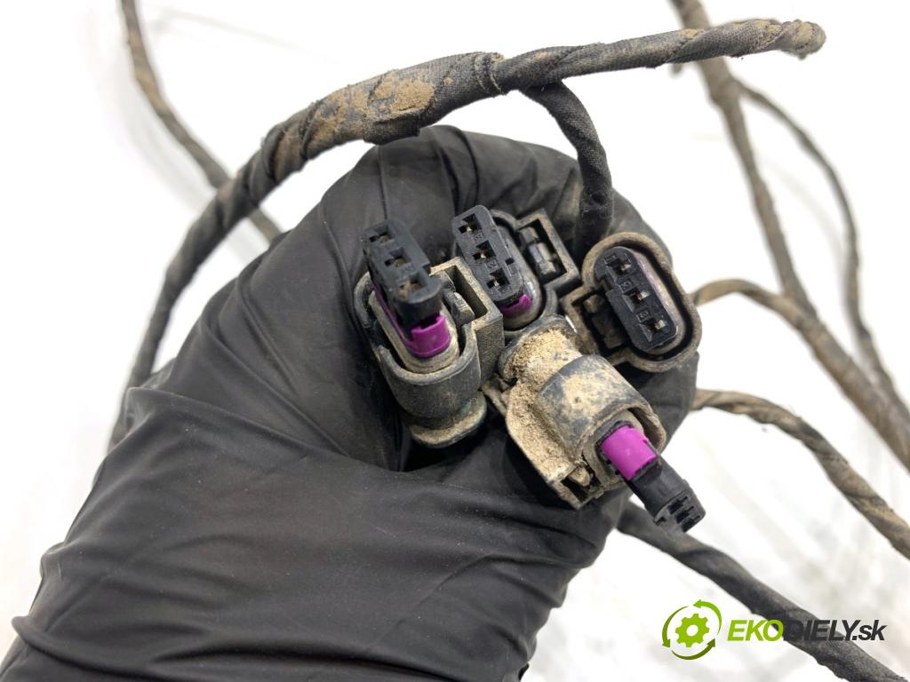 AUDI A6 C7 Kombi 2016 200 kW 3.0 TDI quattro 2967 Káblovačka PDC zad 4G5971085AE