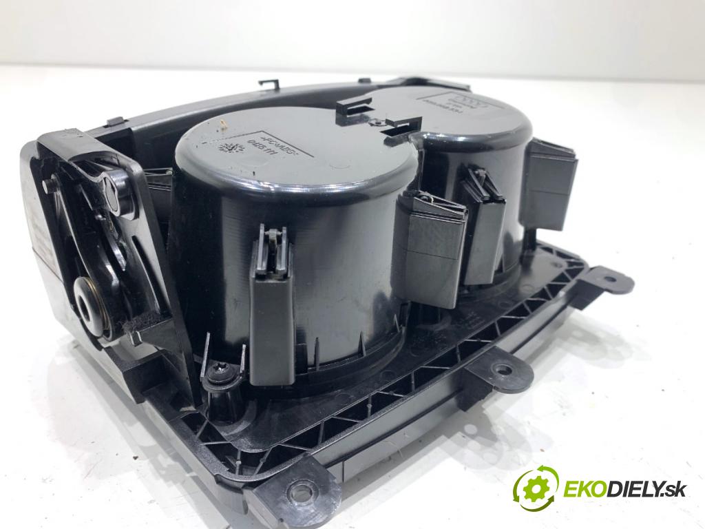 AUDI A6 C7 Kombi 2016 200 kW 3.0 TDI quattro 2967 Držiak na nápoje 4G0862534A (Držiak (úchyt) na nápoje)