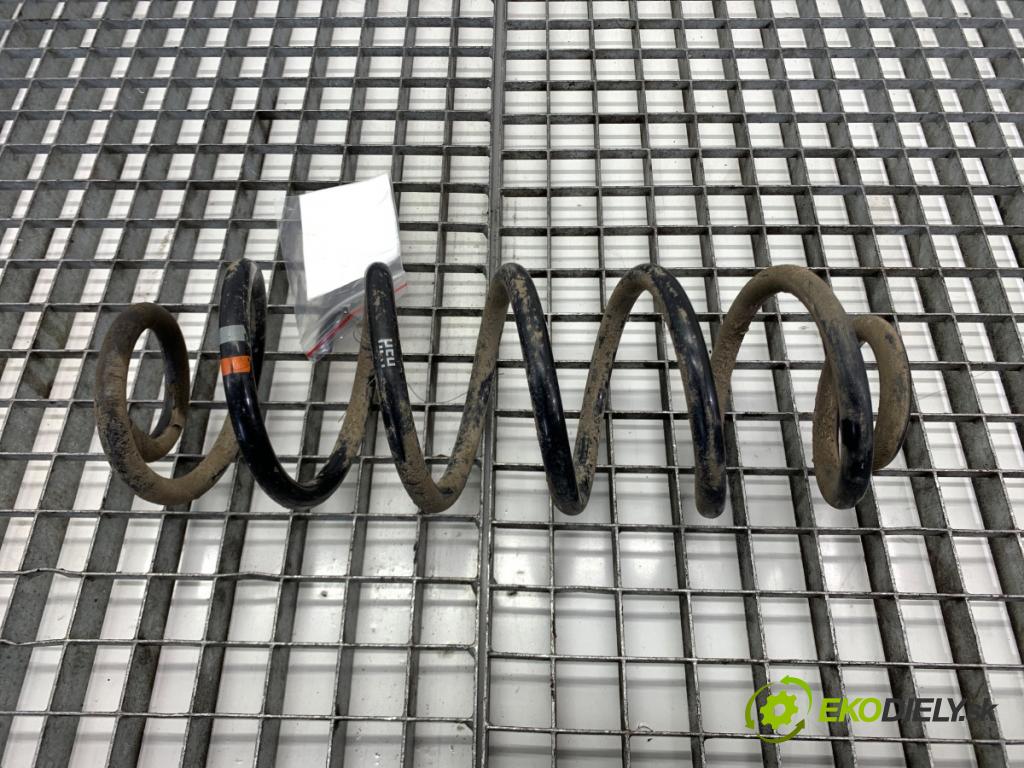 AUDI A6 C7 Kombi 2016 200 kW 3.0 TDI quattro 2967 pružina zadní část  (Klika dveří ostatní)