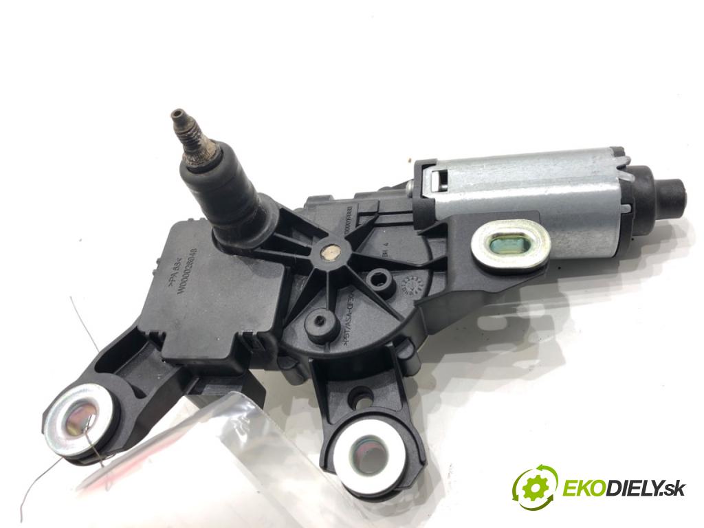 AUDI A6 C7 Kombi 2016 200 kW 3.0 TDI quattro 2967 motor stěračů zadní část 4G9955711C