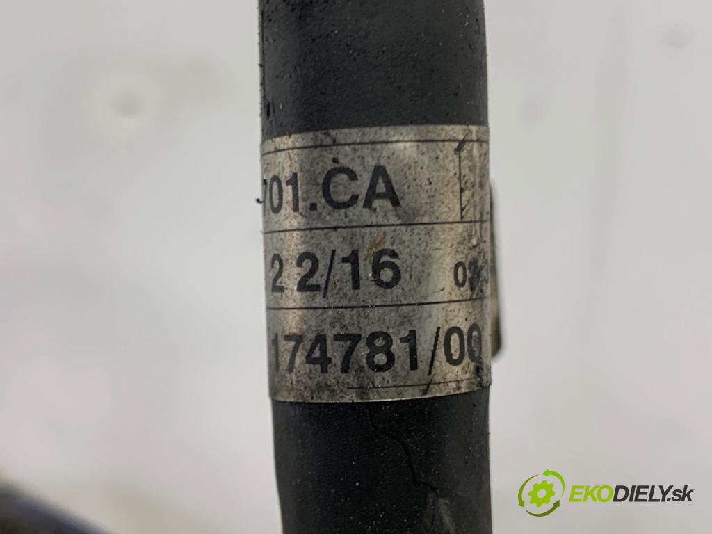 AUDI A6 C7 Kombi 2016 200 kW 3.0 TDI quattro 2967 rúrka klimatizácie 4G0260701C (Rúrka klimatizácie)