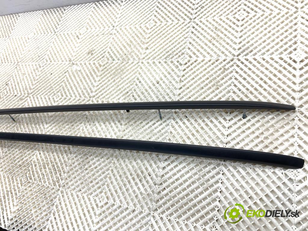 AUDI A6 C7 Kombi 2016 200 kW 3.0 TDI quattro 2967 zábradlí: STŘECHA 4G9860021A