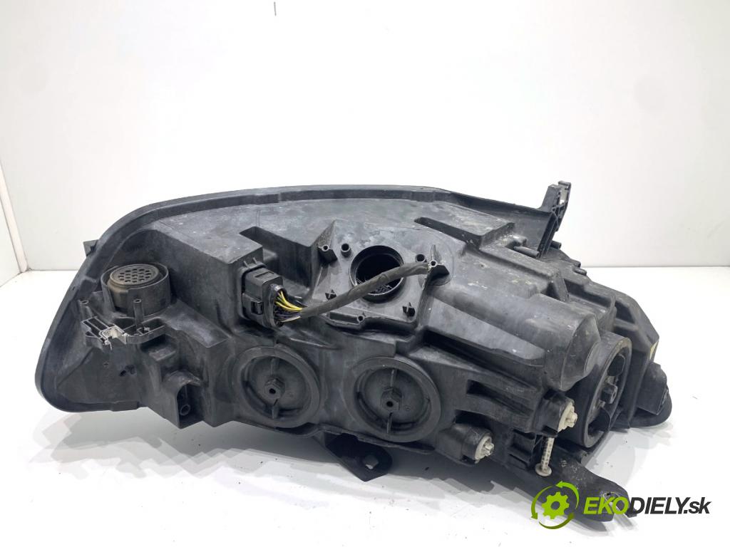 AUDI A6 C7 Kombi 2016 200 kW 3.0 TDI quattro 2967 světlomet levý přední část LED 4G0941005F