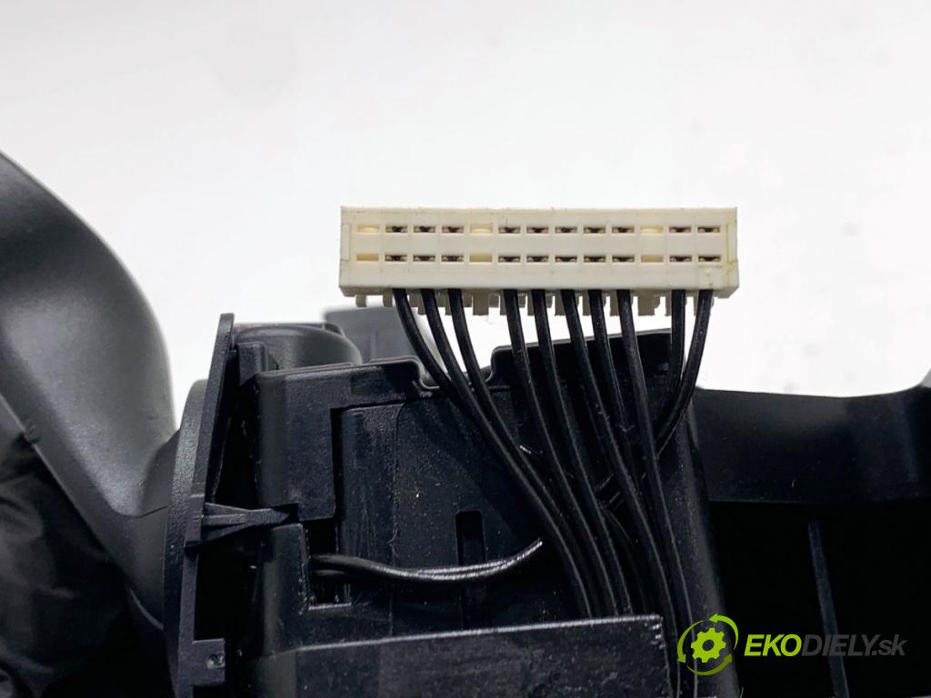 AUDI A6 C7 Kombi 2016 200 kW 3.0 TDI quattro 2967 Prepínač kombinovaný 4G8953502D (Prepínacie páčky pod volantom)