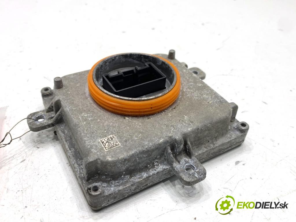 AUDI A6 C7 Kombi 2016 200 kW 3.0 TDI quattro 2967 Menič XENON 4G0907397R (Riadiaca jednotka xenónu)