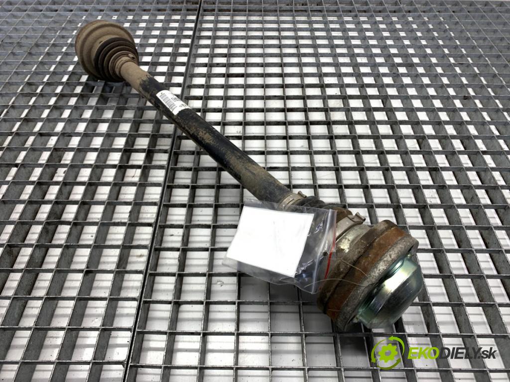 AUDI A6 C7 Kombi 2016 200 kW 3.0 TDI quattro 2967 Poloos pravy zad 8R0501203C