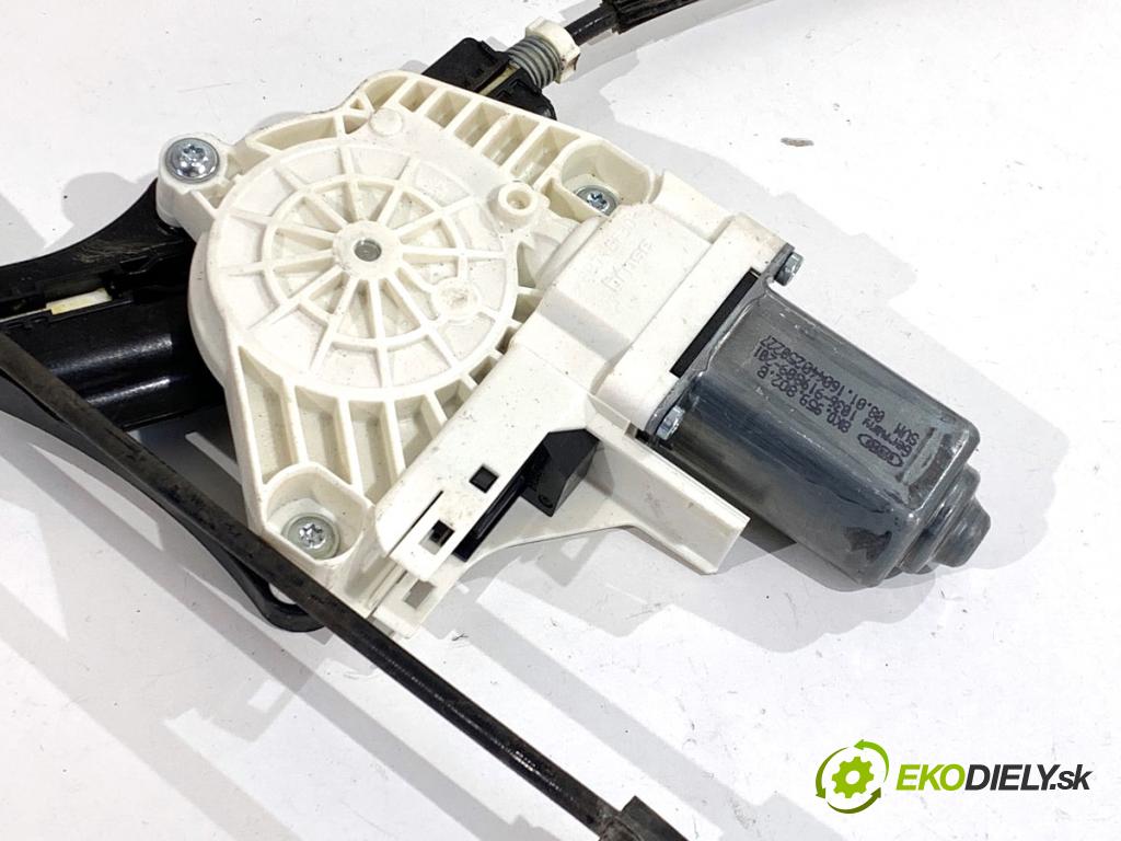 AUDI A6 C7 Kombi 2016 200 kW 3.0 TDI quattro 2967 mechanismus okna pravý přední část 8K0959802B