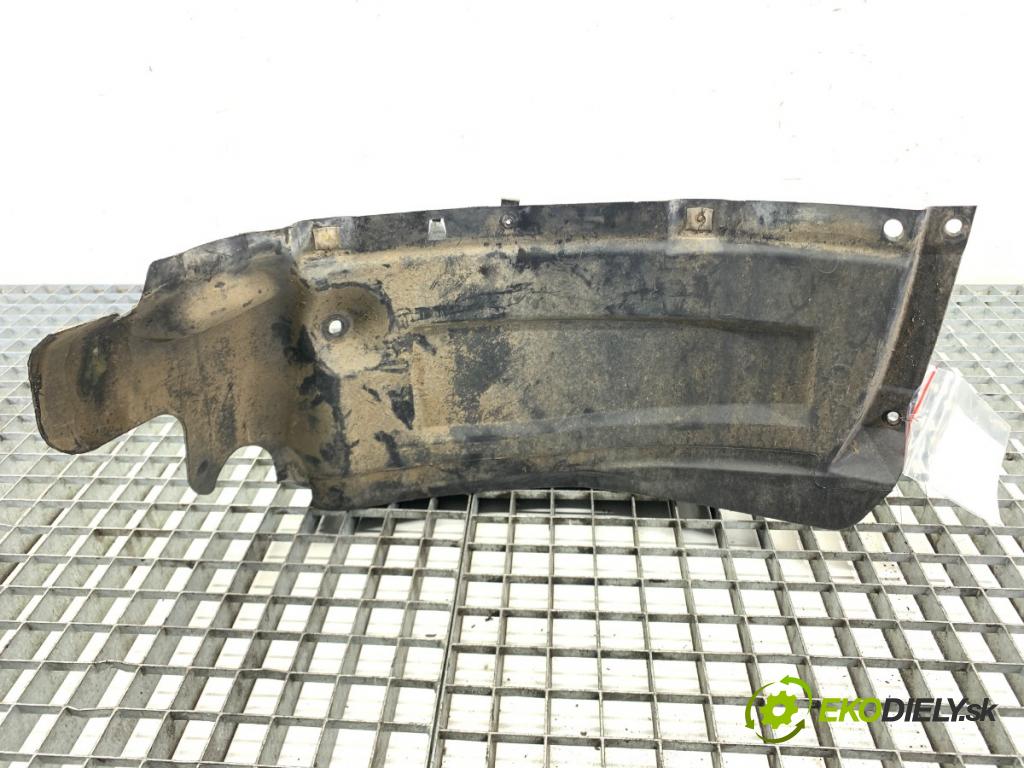 AUDI A6 C7 Kombi 2016 200 kW 3.0 TDI quattro 2967 podblatník pravý přední část 4G0853887