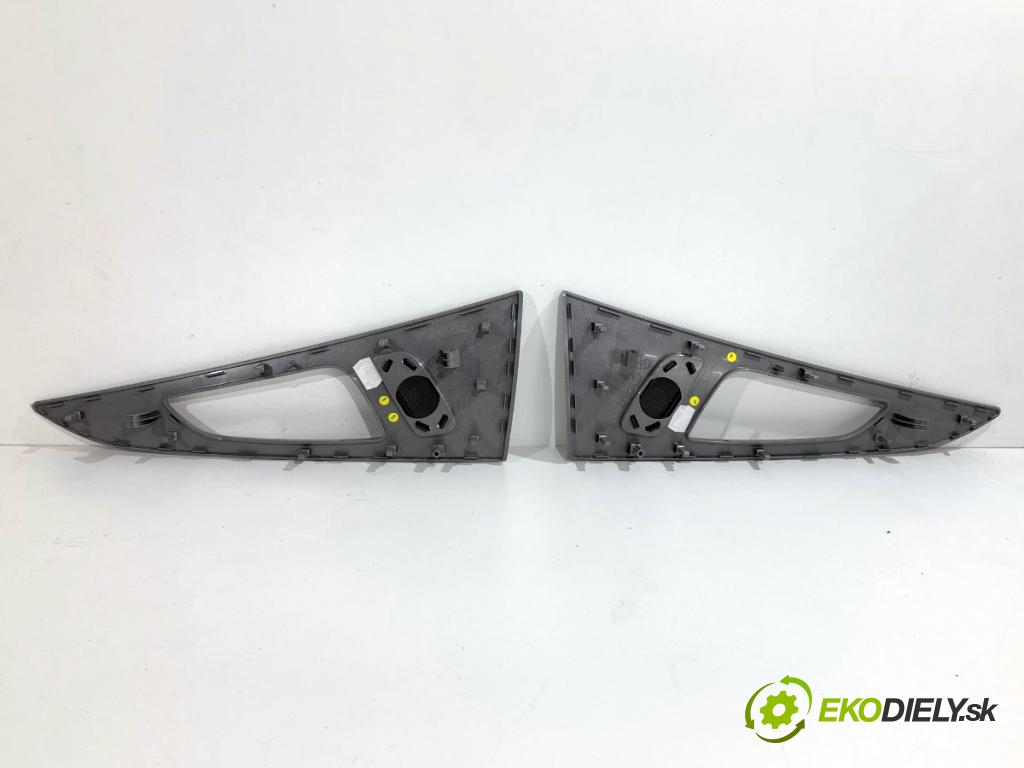 AUDI A6 C7 Kombi 2016 200 kW 3.0 TDI quattro 2967 lišty kryt 4G0864261 4G1853190B (Lišta)