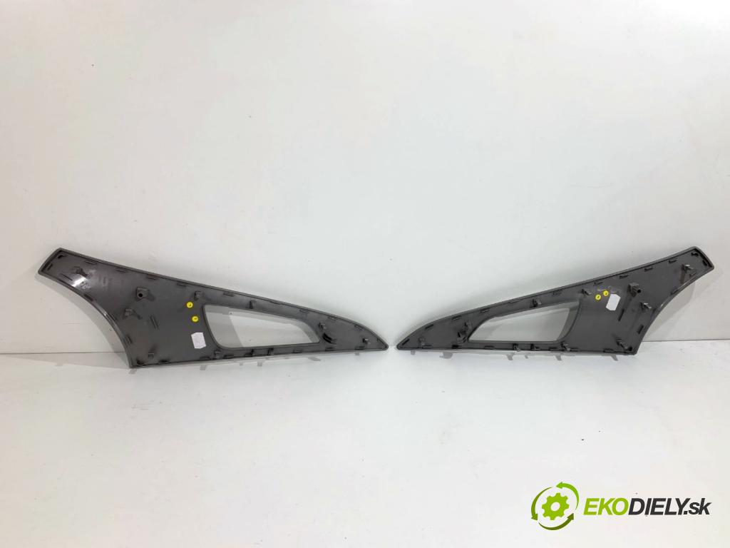 AUDI A6 C7 Kombi 2016 200 kW 3.0 TDI quattro 2967 lišty kryt 4G0864261 4G1853190B (Lišta)