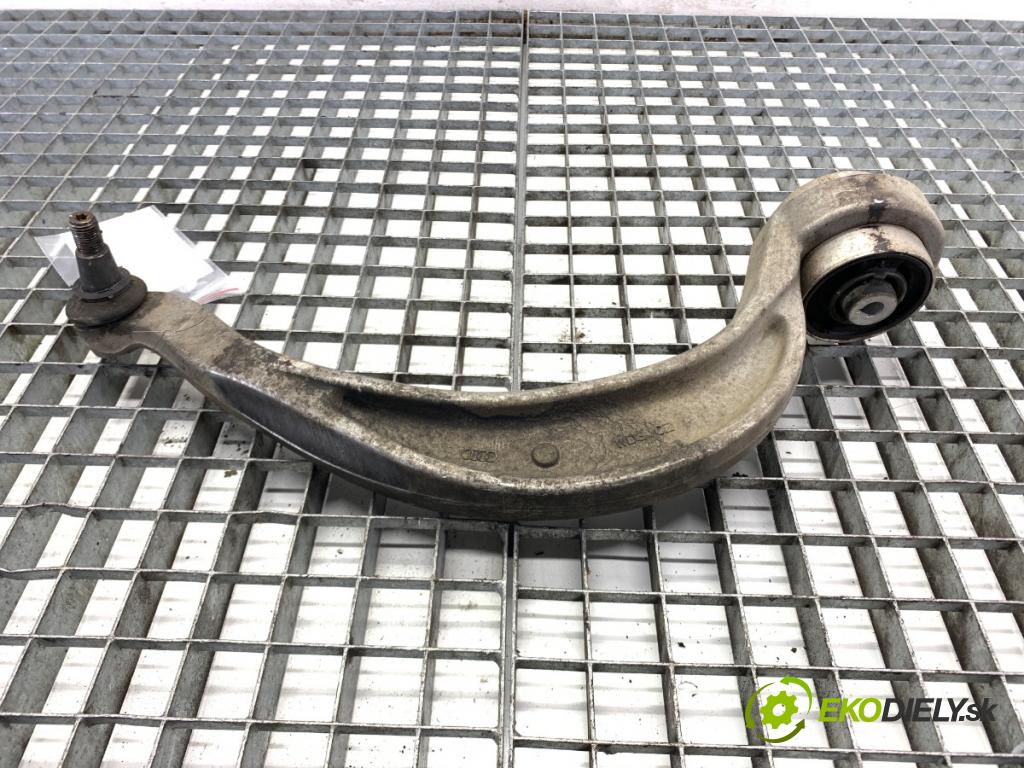 AUDI A6 C7 Kombi 2016 200 kW 3.0 TDI quattro 2967 rameno levý přední část 4G0407695