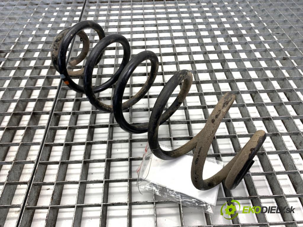 AUDI A6 C7 Kombi 2016 200 kW 3.0 TDI quattro 2967 pružina zadní část  (Klika dveří ostatní)