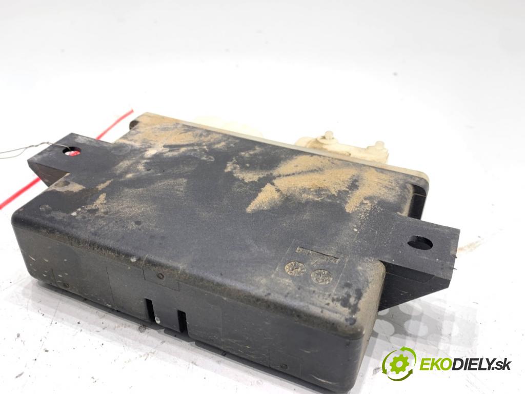 AUDI A6 C7 Kombi 2016 200 kW 3.0 TDI quattro 2967 Modul SCR: 4G0907355G