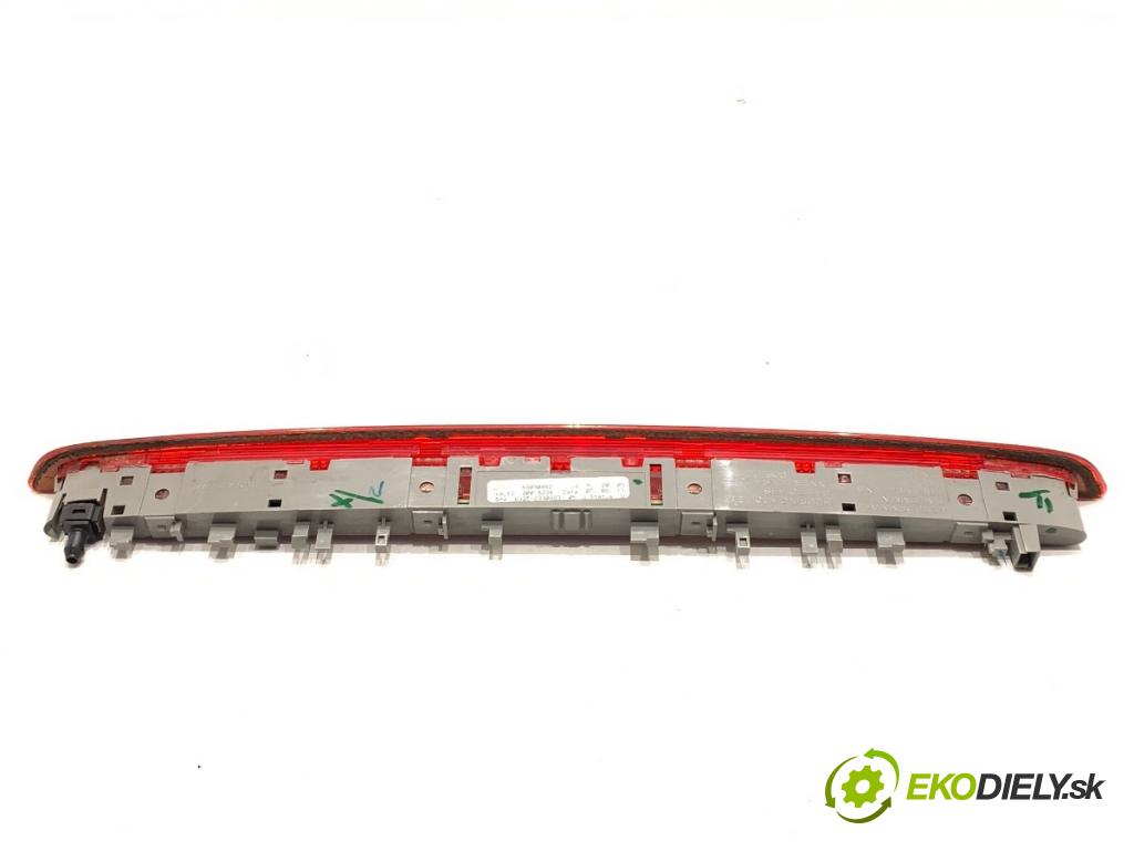 BMW E84 SUV 2013 85 kW sDrive 16 d 1995 světlo brzdových světel 2990993