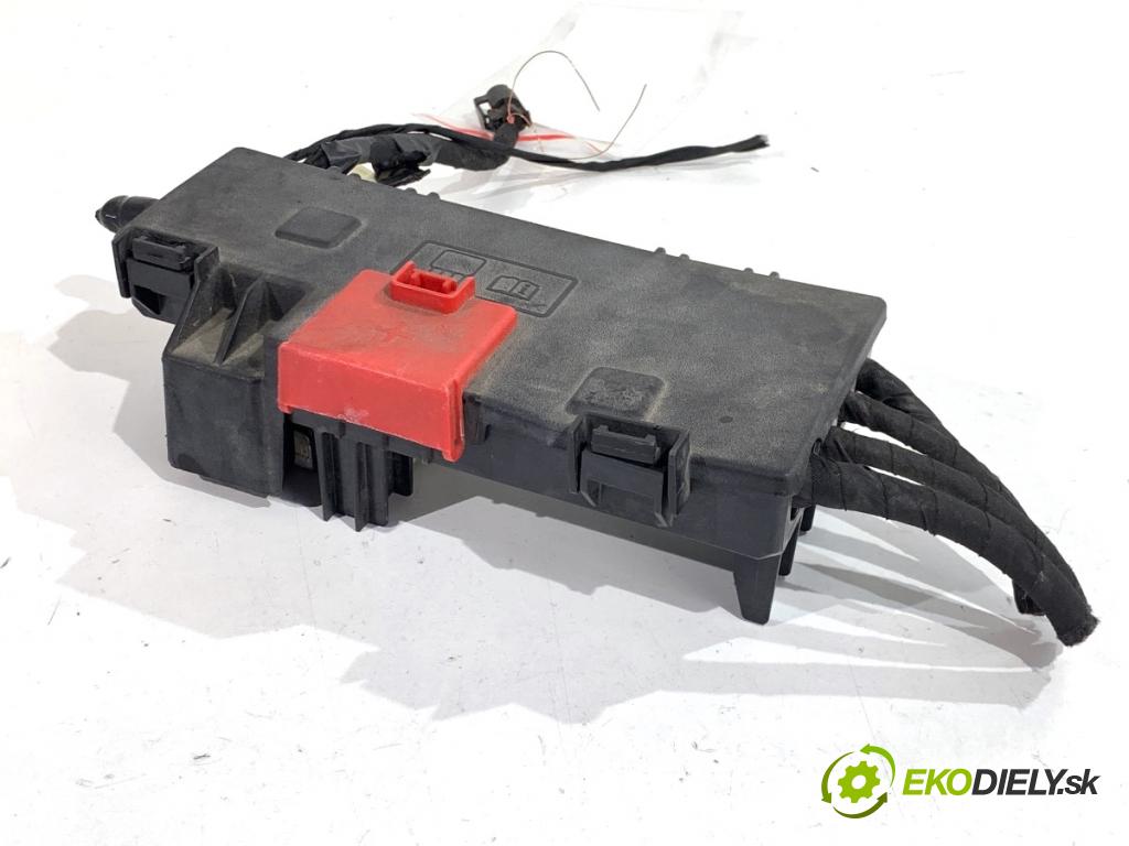 FORD ECOSPORT SUV 2018 103 kW 1.0 EcoBoost 998 svorka plus POJISTKA: JN1512A581GH