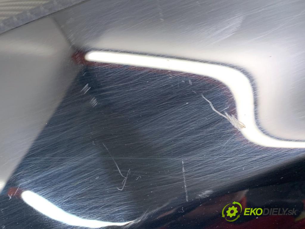 MG (SAIC) HS SUV 2024 124 kW 1.5 20 T 1490 lišta dveře levý zadní část 11184159