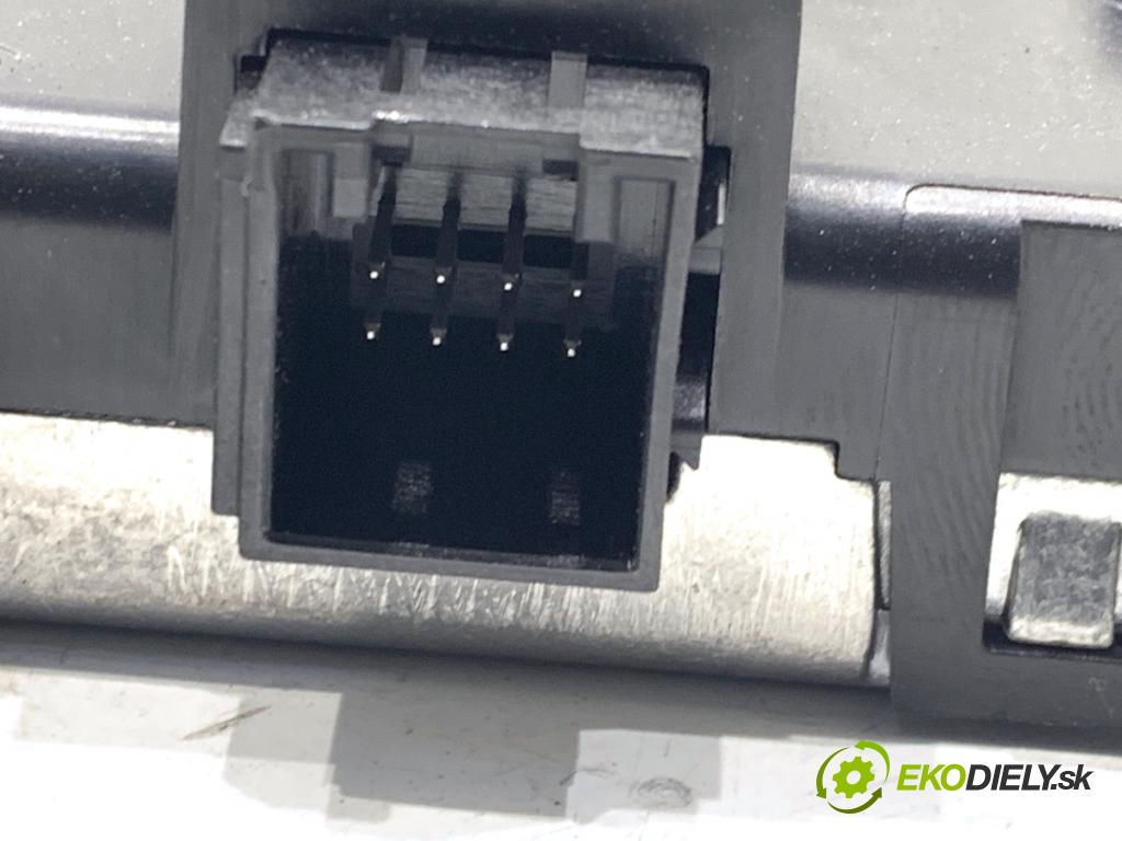 MG (SAIC) HS SUV 2024 124 kW 1.5 20 T 1490 modul řídící jednotka 11905819 (Řídící jednotka ostatní)