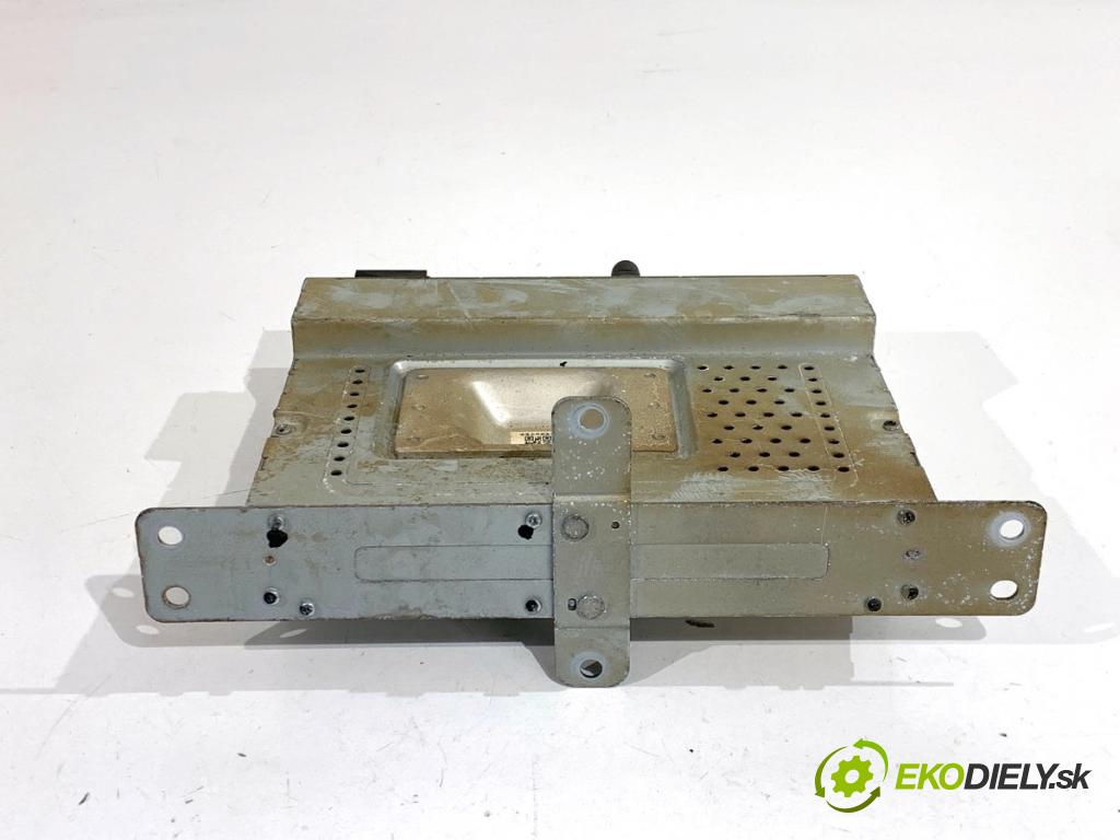 MG (SAIC) HS SUV 2024 124 kW 1.5 20 T 1490 TUNER radia 11904948