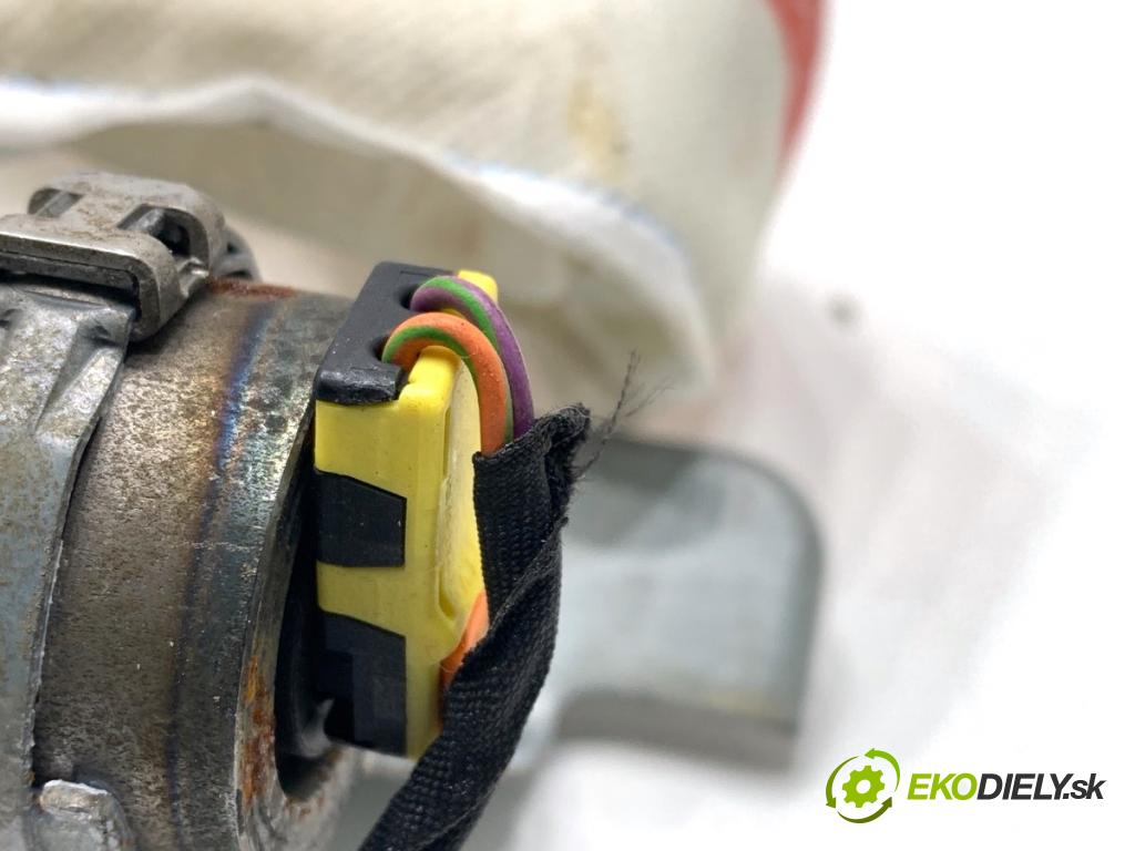 MG (SAIC) HS SUV 2024 124 kW 1.5 20 T 1490 Stropný pravy 11677283