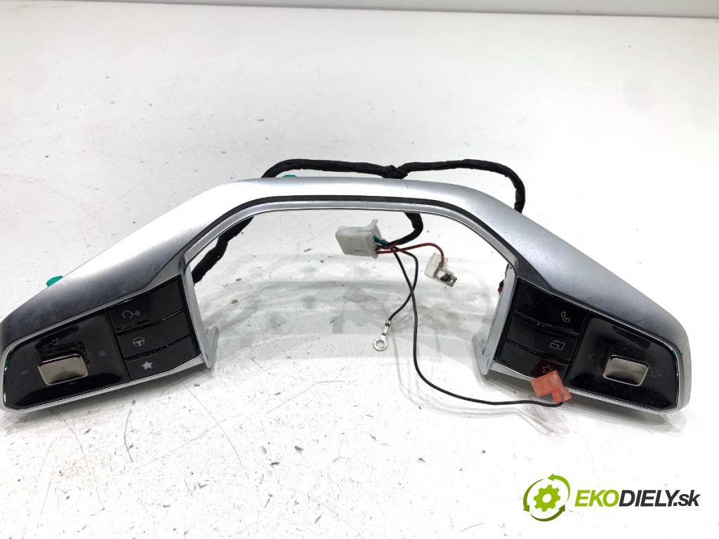 MG (SAIC) HS SUV 2024 124 kW 1.5 20 T 1490 SPÍNAČE: volantu 11551387